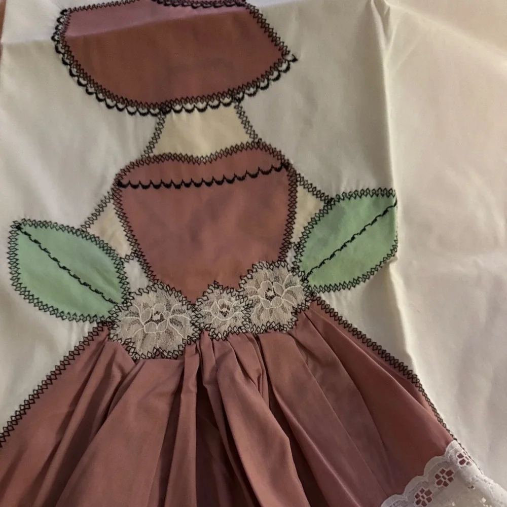 Vintage Southern Belle Applique King Pillowcase Set Pink Lace Cottagecore 2pc
